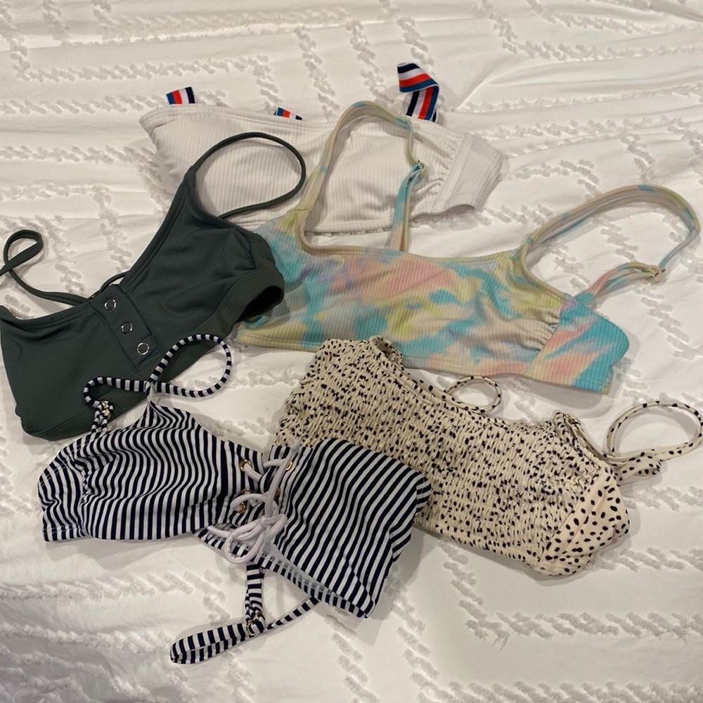 Swimsuit package deal!! 5 swimsuit tops!